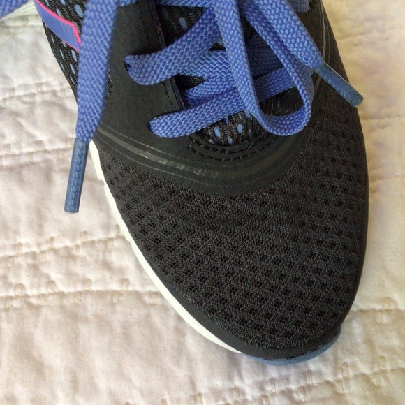 New Balance 711 Cush, Size 7.5 - Picture 5 of 7